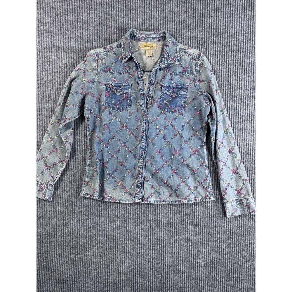 Vintage Wrangler Women's Embroidered Floral Denim Button-Up Long Sleeve Blouse M